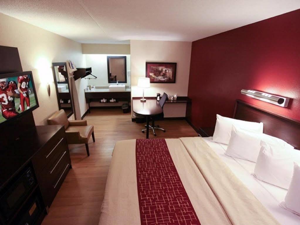 Red Roof Inn Mt Laurel Маунт-Лорел Екстер'єр фото